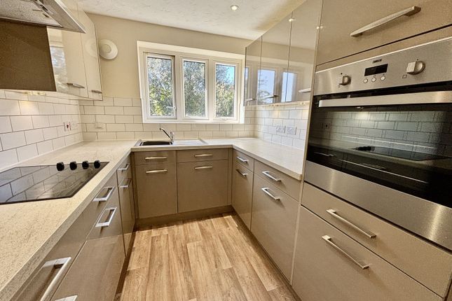 29 Mount's Bay Lodge, New Town Lane, Penzance photo 5