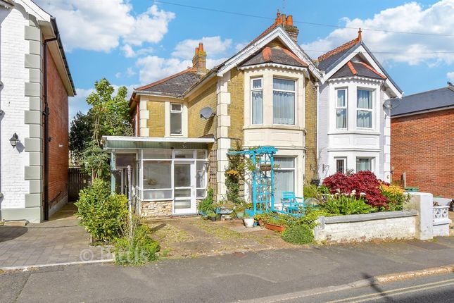36, Western Road, Shanklin photo 2