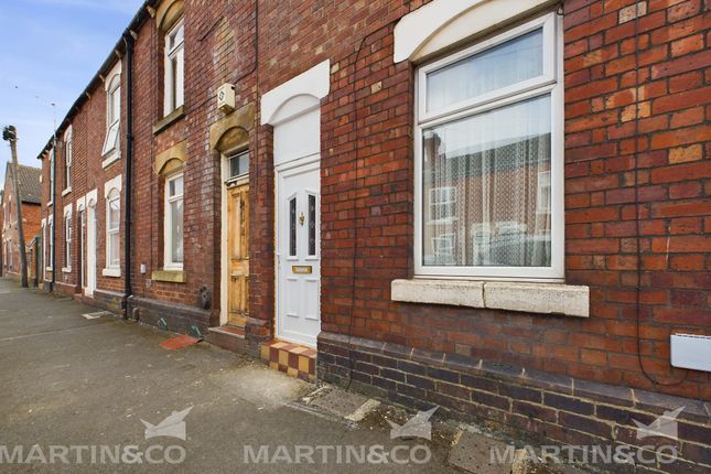 Thumbnail Terraced house to rent in Harrington Street, Doncaster