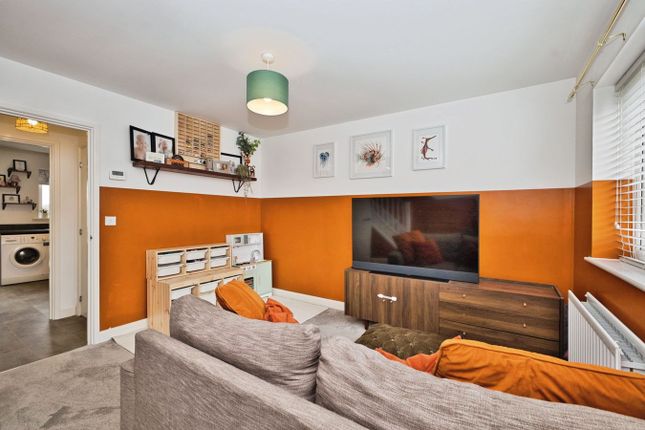 9, Aspen Grove, Yeovil photo 4