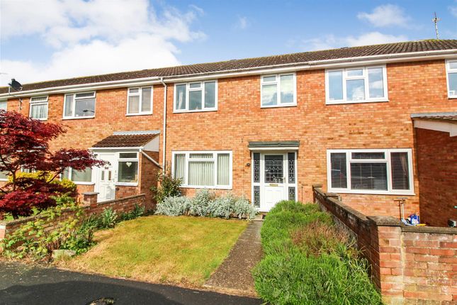 Thumbnail Property to rent in Carey Close, Aylesbury