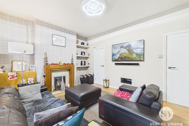 18 Brownhill Road, Blackburn photo 4