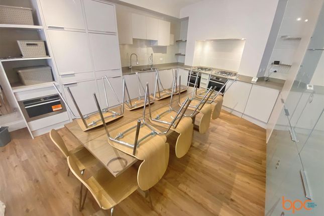 65 Worrall Road, Bristol photo 2