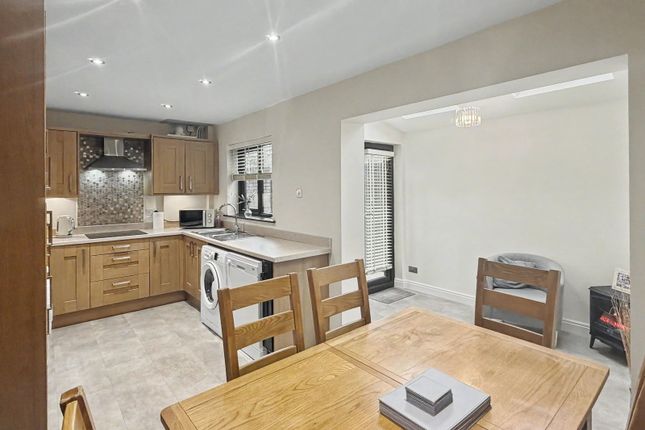 Davies Close, Widnes photo 2