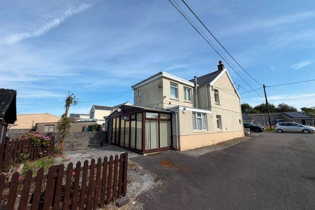 20, Leyshon Road, Ammanford photo 2