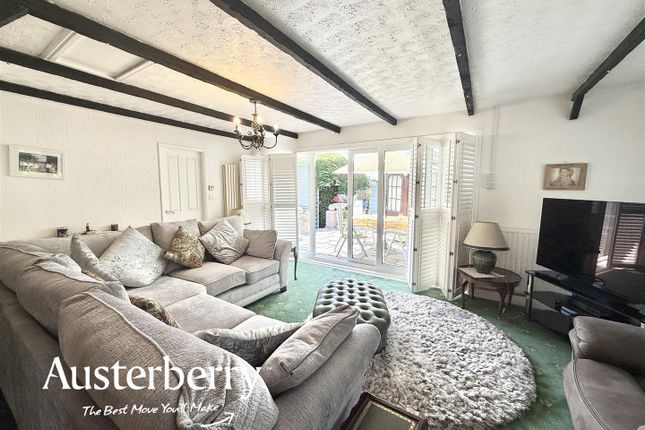 8, Orwell Drive, Stoke-On-Trent photo 4