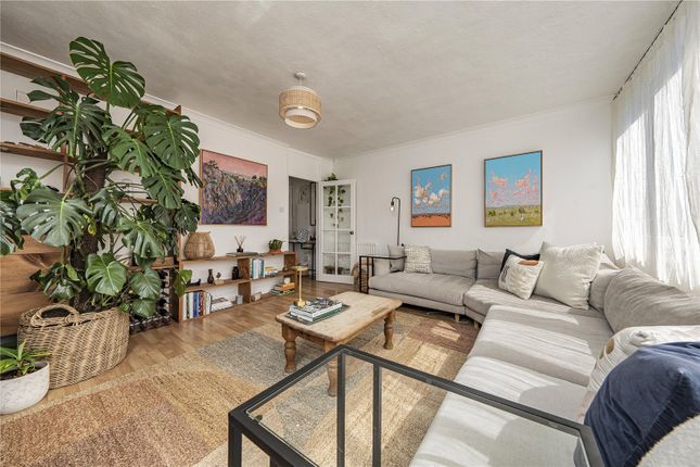 47,, Sherfield Gardens, Putney photo 3