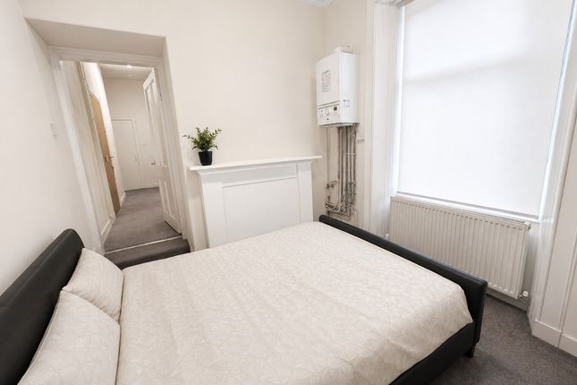 7, Caledonian Road, Wishaw photo 3