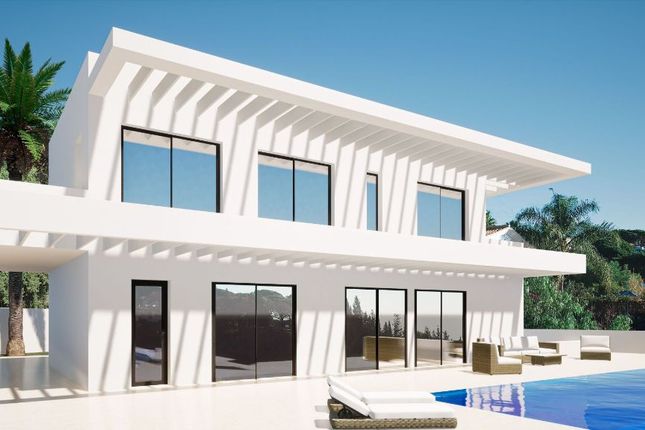 Thumbnail Villa for sale in Marbella, Málaga, Andalusia, Spain