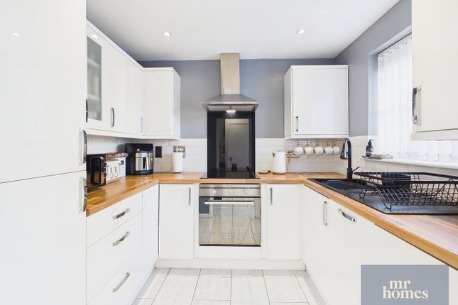 22, Palmers Drive, Cardiff photo 3