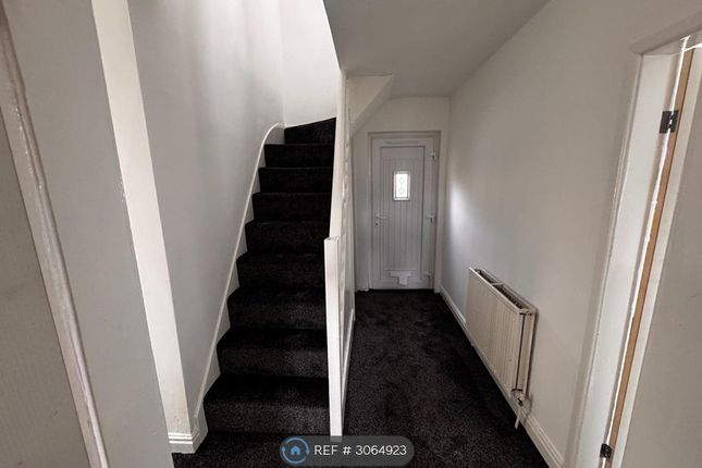 Norman St, Thurnscoe, Rotherham photo 4