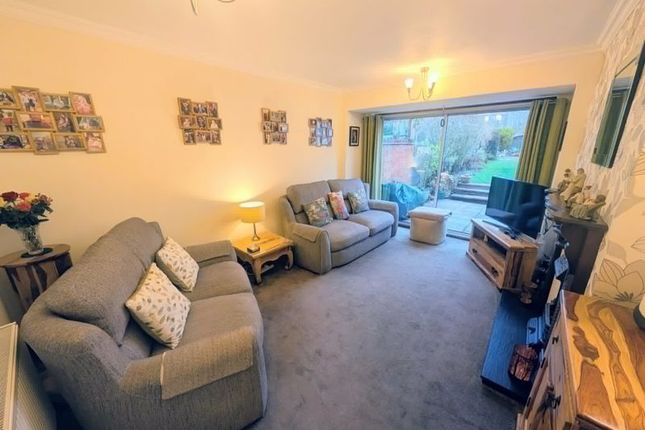 110, Avenue Road, Nuneaton photo 3