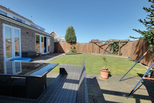 33, Miles Lane, Beverley photo 2