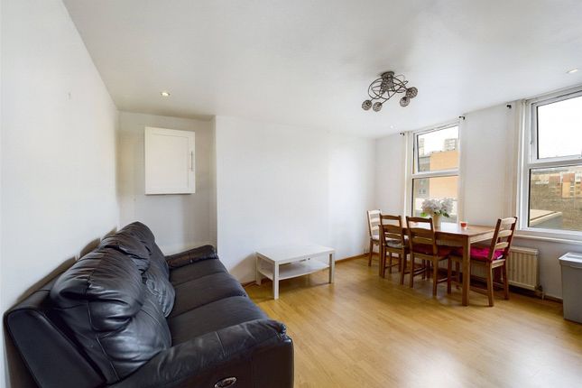 Flat for sale in The Grove, Stratford, London