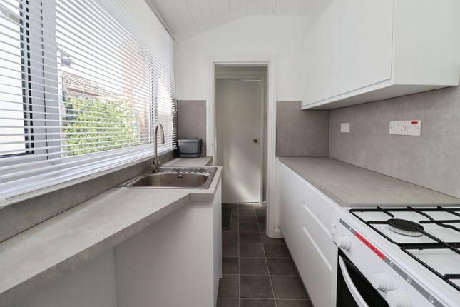 6, Frank Street, Lincoln photo 2