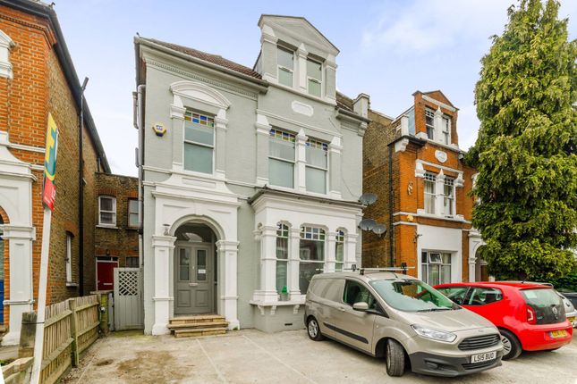 Thumbnail Flat for sale in Park Avenue, Wood Green, London