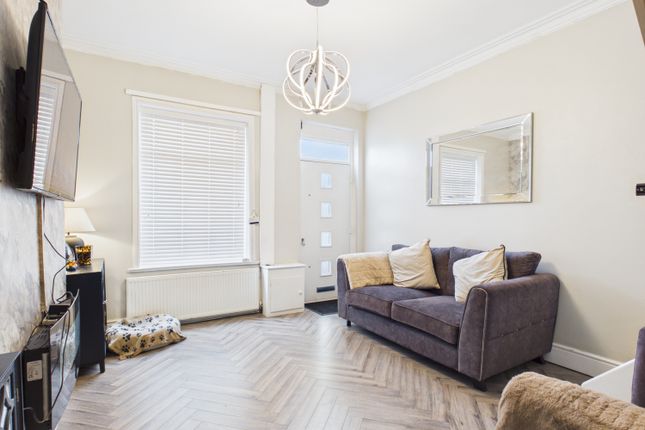 38, Hazel Street, Manchester photo 3