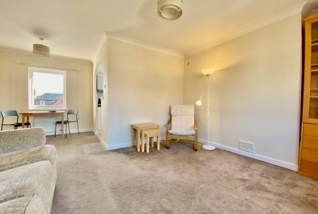 63, South Gyle Mains, Edinburgh photo 4