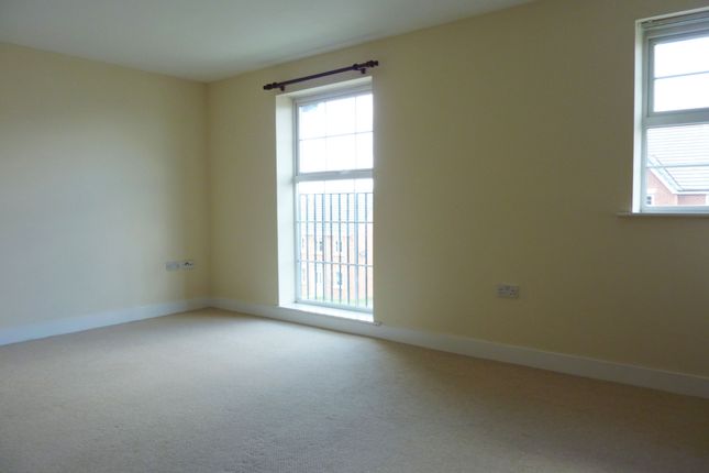 12, Naylor Road, Ellesmere Port photo 3
