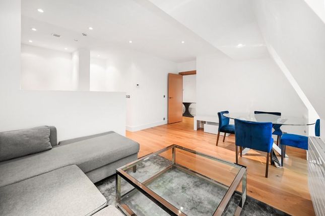 Thumbnail Flat to rent in King Street, St. James's