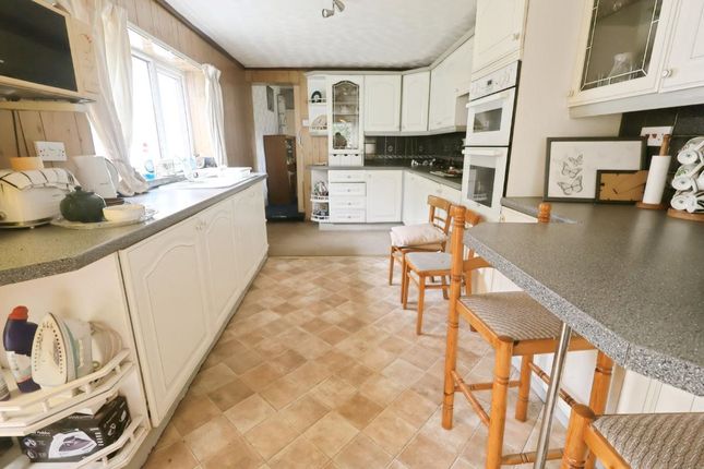 1, Highfield Road, Chester photo 4