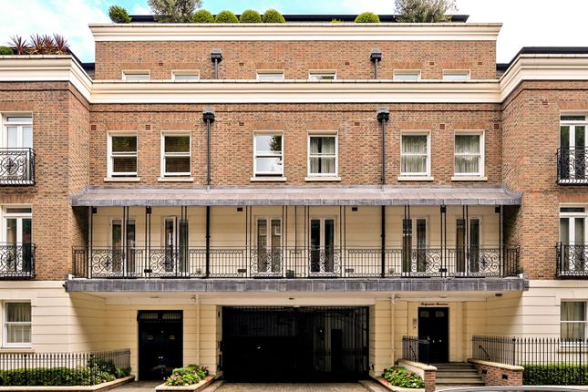 Flat for sale in Belgravia Mansions, Holbein Place, Belgravia, London
