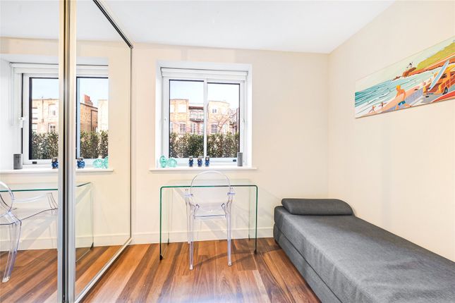 Flat to rent in Old Brompton Road, Earls Court