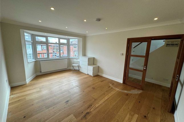 60, Cotswold Gardens, London photo 4
