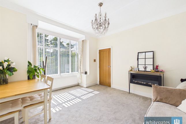 229, Queens Road, West Yorkshire photo 5