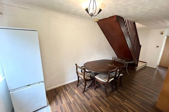 5, Trafford Gardens, NOTTINGHAM photo 3