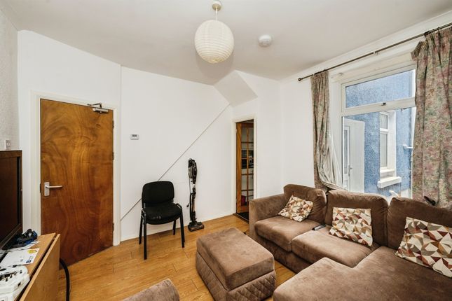 32, Park Place, Swansea photo 2