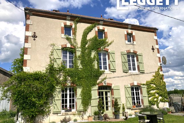 Thumbnail Villa for sale in Saint-Sornin-La-Marche, Haute-Vienne, Nouvelle-Aquitaine