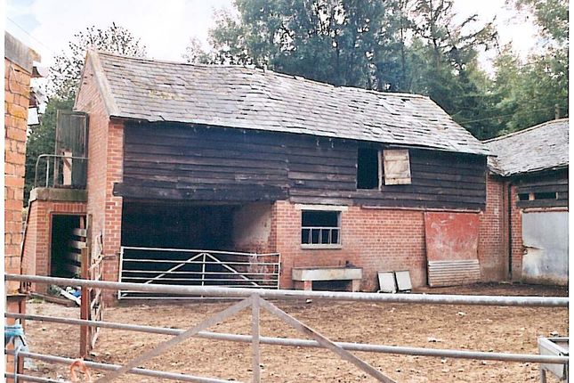 Thumbnail Barn conversion for sale in Llanfair Caereinion, Welshpool