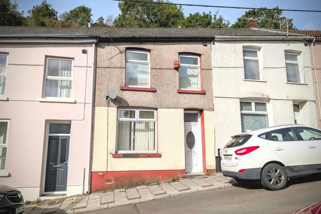 2-bed house on 3, FERNDALE, £725/mo