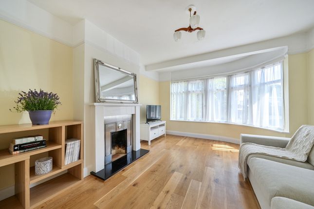 29, Oriental Road, Surrey photo 3