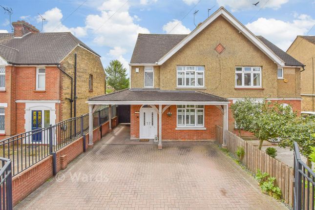 82, Plains Avenue, Maidstone photo 4