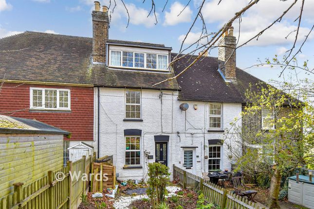 3, Bennetts Gardens, Faversham photo 2
