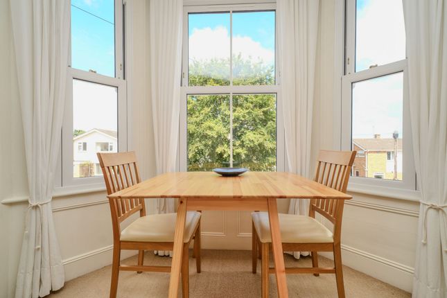 Flat 3, 23 Vicarage Road, Cromer photo 4