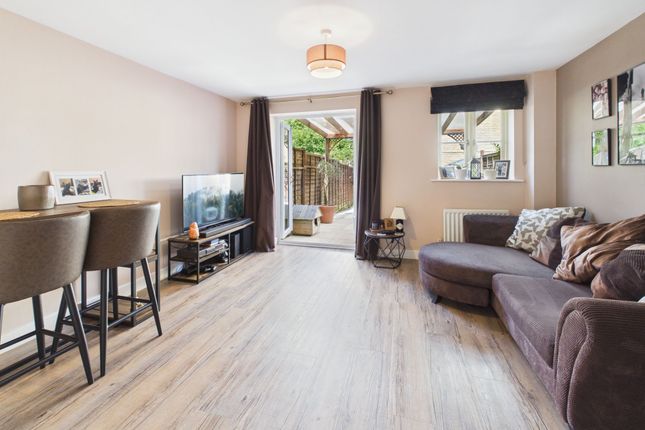 30 Barnsley Way, Cheltenham photo 2