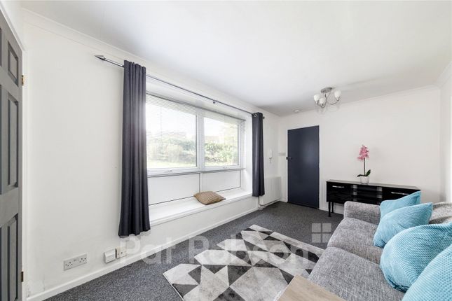 33, Ebchester Court, Newcastle Upon Tyne photo 5