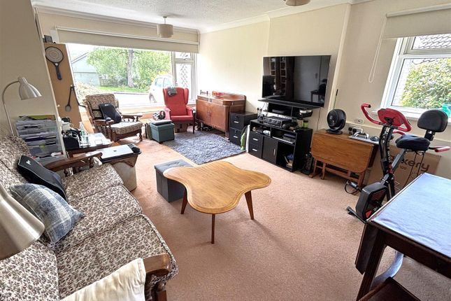 27, Alder Road, Tavistock photo 3