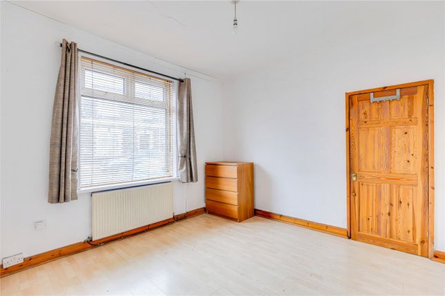 11, Topaz Street, Cardiff photo 3