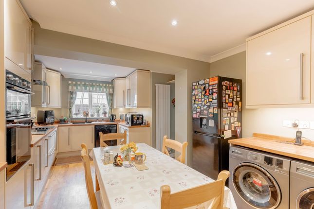 6 Letton Close, Thetford photo 4