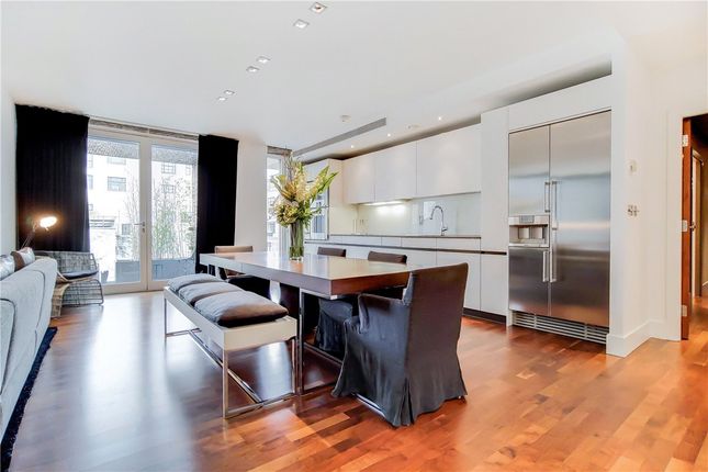 Penthouse 4, 10, Weymouth Street, London photo 4