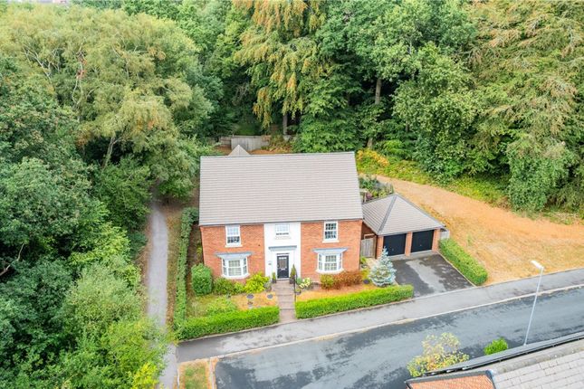 23, Bloomfield Crescent, Telford photo 2