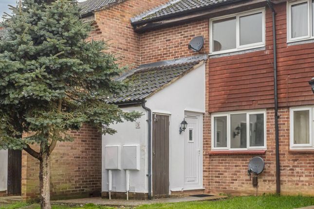 Maisonette for sale in Timberlands, Crawley