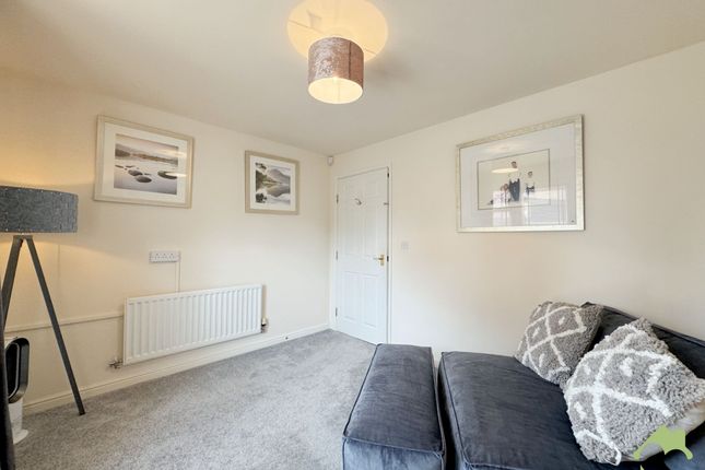 Town house for sale in Goldfinch Drive, Catterall, Preston