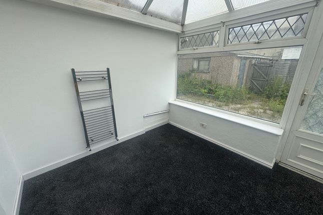 14, Coronation Road, Thornton Cleveleys photo 5