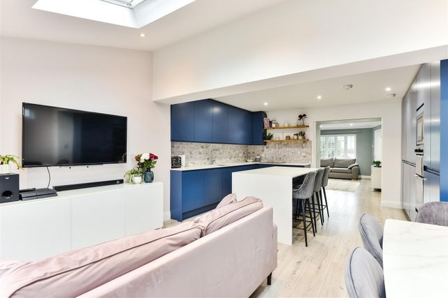 1 The Waylands, Bramble Lane, Worthing photo 4