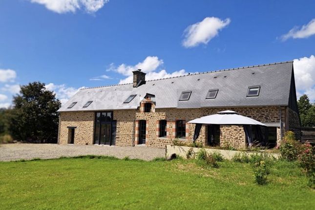 Detached house for sale in Lapenty, Basse-Normandie, 50600, France